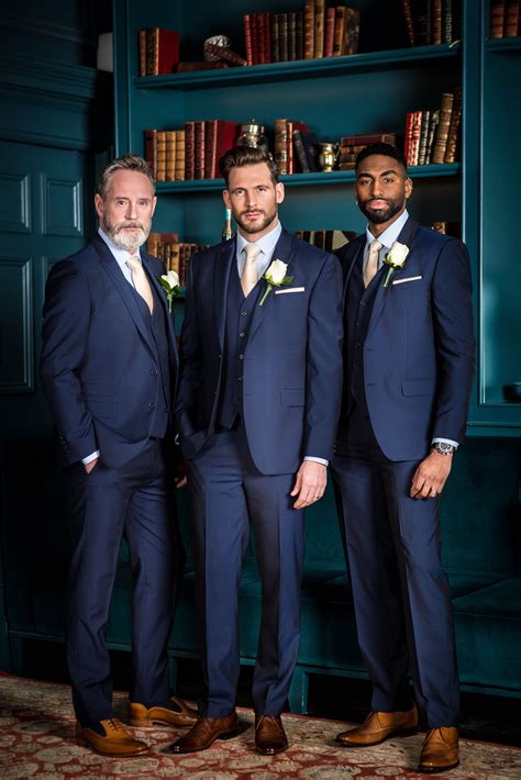 navy blue wedding suits for groom and groomsmen
